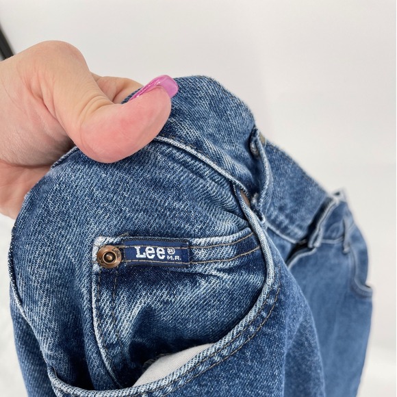 Vintage Lee High Rise Mom Jeans 34" Waist Tapered Leg Medium Wash Denim - Picture 4 of 4